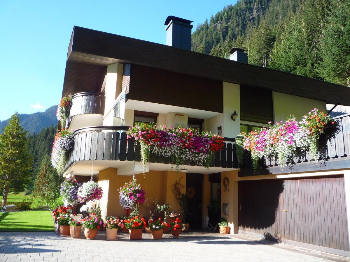 Ferienwohnung Haus Güatli Gaschurn Exterior foto